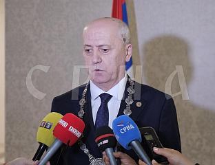 САВО МИНИЋ И ЗОРА ВИДОВИЋ ОДЛИКОВАНИ ОРДЕНОМ УНИВЕРЗИТЕТА