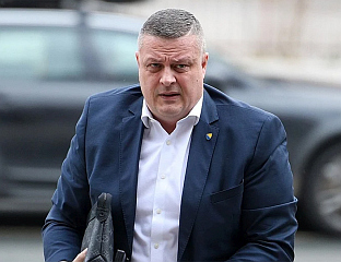 ПОТВРЂЕНА ОПТУЖНИЦА ПРОТИВ ВОЈИНА МИЈАТОВИЋА И ЈОШ ЧЕТИРИ ЛИЦА