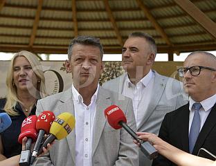 ГРУБЕШИЋ: ЗАХВАЛНОСТ ВЛАДИ СРПСКЕ ЗА ПОДРШКУ РАДУ ЕРГЕЛЕ
