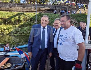 ДОДИК: ДРАГОСЛАВ ШИНИК ГОДИНАМА ПОКАЗУЈЕ ДА ВЕЛИКЕ СТВАРИ ПОЧИЊУ ВОЉОМ ДА УРАДИМО НЕШТО ЗА ДРУГЕ