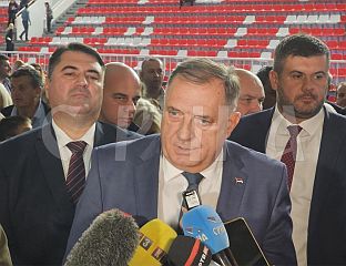 СРПСКИ НАРОД СЕ С ПРАВОМ СУПРОТСТАВЉА ПОЛИТИКАМА КОЈЕ УГРОЖАВАЈУ ИНТЕРЕСЕ СРПСКЕ