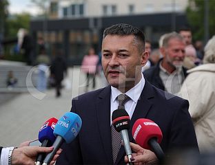 СТАНИШИЋ: ОСВЕШТАЊЕ ХРАМА И ДОЛАЗАК ПАТРИЈАРХА ИСТОРИЈСКИ ДАН ЗА ПАЛЕ