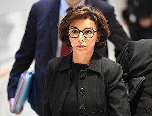 БИВШЕМ МИНИСТРУ ОДРЕЂЕН ЕЛЕКТРОНСКИ НАДЗОР И ЗАБРАНА ВРШЕЊА ЈАВНИХ ФУНКЦИЈА