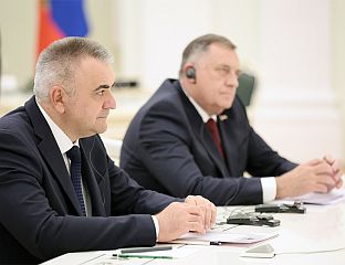 КОНФЕРЕНЦИЈА ЗА НОВИНАРЕ МИНИЋА И ДОДИКА ПОВОДОМ ПОСЈЕТЕ РУСИЈИ