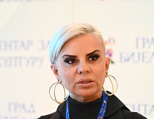 ФИНАНСИЈСКИ ПРОБЛЕМИ У ПРОВОЂЕЊУ ИЗБОРА КОЈИ ТРАЈУ ГОДИНАМА