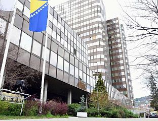 ДАТА САГЛАСНОСТ ЗА 6,2 МИЛИОНА КМ ЗА ПЛАТЕ ЗЕНИЧКИМ РУДАРИМА