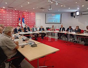 У БОРБИ ЗА ОПСТАНАК И ПРОСПЕРИТЕТ СРПСКОЈ ЈЕ ПОТРЕБНА ПОЛИТИКА КОНТИНУИТЕТА