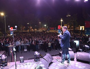 СТЕВАНДИЋ: ВОДИМО ЧВРСТУ НАЦИОНАЛНУ ПОЛИТИКУ