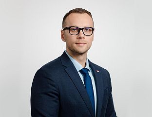 САВИЋ: БИЉАНА ПЛАВШИЋ НЕРАСКИДИВО ВЕЗАНА ЗА НАСТАНАК СРПСКЕ