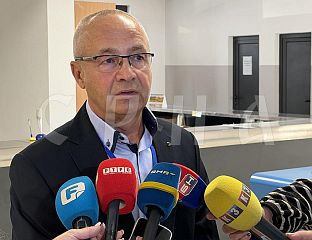 КАШЊЕЊЕ НА ТРИ БИРАЧКА МЈЕСТА ЗБОГ ТЕХНИЧКИХ ПРОБЛЕМА