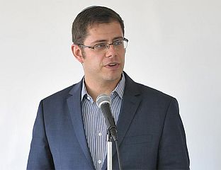 KONTOROVICH CONGRATULATES SNSD ELECTION WIN
