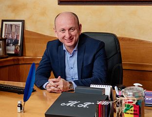 КНЕЖЕВИЋ ЧЕСТИТАО ДОДИКУ НА УБЈЕДЉИВОЈ ПОБЈЕДИ НА ИЗБОРИМА