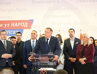 ДЕЂАНСКИ: ПОБЕДА ДОДИКОВОГ СНСД-а БРИЉАНТНА