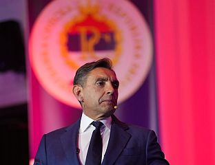 ВУЛИН НАЈАВИО КАНДИДАTУРУ ЗА ПРЕДСЈЕДНИКА НА ВАНРЕДНИМ ИЗБОРИМА