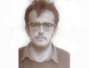 ПУНЕ ДВИЈЕ ДЕЦЕНИЈЕ ОД СМРТИ НОВИНАРА ДРАГОМИРА СИМОВИЋА