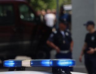 УХАПШЕН МЛАДИЋ, ПРОНАЂЕНО ГОТОВО 10 КИЛОГРАМА ДРОГЕ И ОРУЖЈЕ