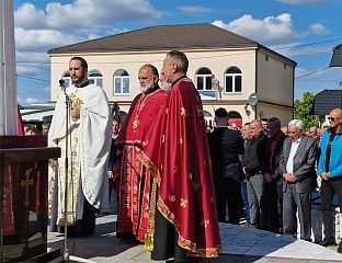 МИНИЋ И ОСТОЈИЋ НА ОБИЉЕЖАВАЊУ 35 ГОДИНА ОД ОСНИВАЊА ТРЕЋЕ ЛАКЕ ПОСАВСКЕ БРИГАДЕ