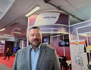 НА "ВИНСКОЈ ВИЗИЈИ ОТВОРЕНОГ БАЛКАНА" ВИШЕ ОД 30 ПРОИЗВОЂАЧА ВИНА И РАКИЈА ИЗ РЕПУБЛИКЕ СРПСКЕ
