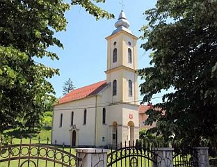 ЛИНТА: НЕДОПУСТИВО ДА ПРАВОСЛАВНИ ХРАМ У ГРАДАЧЦУ БУДЕ УПИСАН У ВЛАСНИШТВО НЕПОСТОЈЕЋЕ ЦРКВЕ