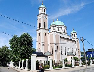 ХРАМ НА МЕТИ ВАНДАЛА, УКРАДЕН БАКАРНИ ОЛУК