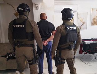 УХАПШЕНА ЧЕТИРИ ЛИЦА ЗБОГ КРИЈУМЧАРЕЊА МИГРАНАТА