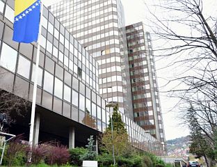 ФЕДЕРАЛНА ВЛАДА ПОНОВО ПРОДАЈЕ НЕДОСПЈЕЛА ПОТРАЖИВАЊА
