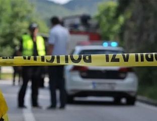 ЈЕДНО ЛИЦЕ ПОГИНУЛО, ДВОЈЕ ПОВРИЈЕЂЕНО НА ПУТУ ПОСУШЈЕ - ГРУДЕ