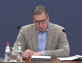 ВУЧИЋ: СА АМЕРИКАНЦИМА О УВОЗУ ЛНГ-А, РАДИЋЕМО НА РЈЕШАВАЊУ ДЕМОГРАФСКИХ ПРОБЛЕМА