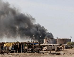 ЕКСПЛОДИРАЛО СКЛАДИШТЕ ГОРИВА, ПОГИНУЛЕ НАЈМАЊЕ 153 ОСОБЕ