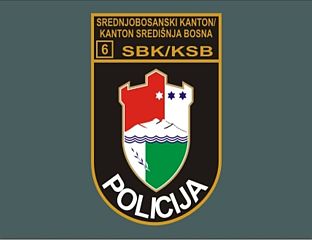 ПРОНАЂЕНА ДРОГА И ПИШТОЉ КОД ПЕДЕСЕТШЕСТОГОДИШЊАКА
