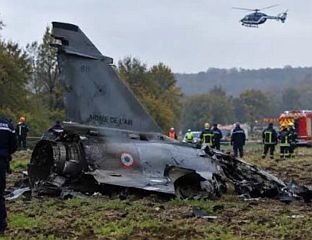 ПРОНАЂЕН МРТАВ И ДРУГИ ЧЛАН ПОСАДЕ БОРБЕНОГ АВИОНА
