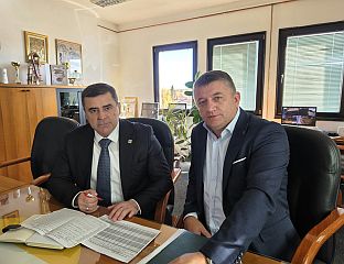 ШУМСКО ГАЗДИНСТВО "РОМАНИЈА" МЕЂУ ДВА НАЈБОЉА ГАЗДИНСТВА