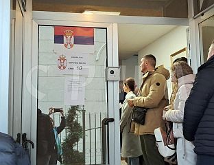 ДО 11.00 ЧАСОВА ГЛАСАЛО ОКО 28 ОДСТО ПРИЈАВЉЕНИХ БИРАЧА