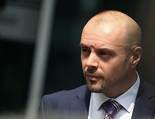 РАДАНОВИЋ: ОДАВАЊЕ ПОЧАСТИ ЦАЦИ У САРАЈЕВУ - СУМРАК ЦИВИЛИЗАЦИЈЕ