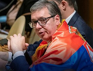 ВУЧИЋ: ЗАСТАВУ ИЗ ЊУЈОРКА ВРАТИЋУ КАДА БУДЕМ СИГУРАН ДА ЈЕ НЕЋЕ УНИШТИТИ
