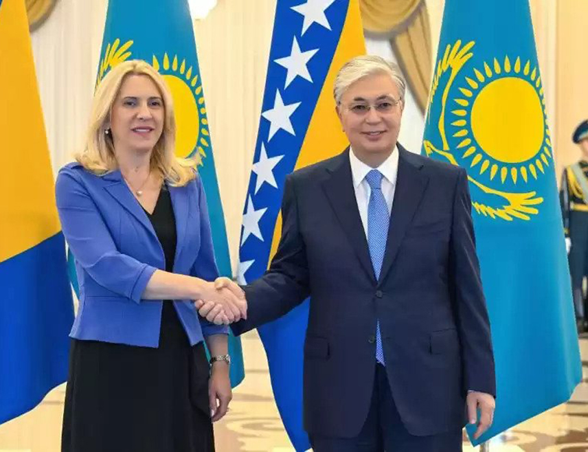 АСТАНА, 9. ЈУНА /СРНА/ - Српски члан и предсједавајућа Предсједништва БиХ Жељка Цвијановић састала се данас у Астани са предсједником Казахстана Касимом Жомартом Токајевим.