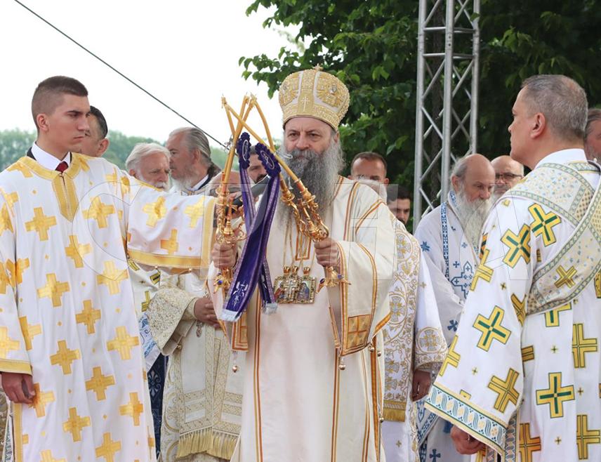 ЛИНЦ, 10. ЈУНА /СРНА/ - Његова светост патријарх српски Порфирије поручио је данас да је Маутхаузен мјесто распећа и затирања православних Срба чије се завештање и воља испуњавају изградњом Спомен-капеле на Војном гробљу.