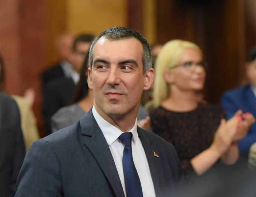 БЕОГРАД, 12. ЈУНА /СРНА/ - Савет за националну безбедност Србије дао је данас сагласност за именовање Владимира Орлића за директора Безбедносно-информативне агенције /БИА/.