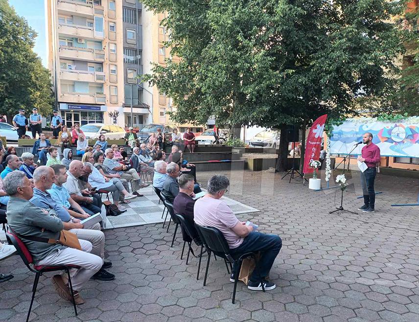 ЗВОРНИК, 14. ЈУНА /СРНА/ - Проглашењем побједника и уручењем награда најбољим хумористима и сатиричарима, у Зворнику је вечерас завршен седми Међународни фестивал хумора и сатире "Крива Дрина".