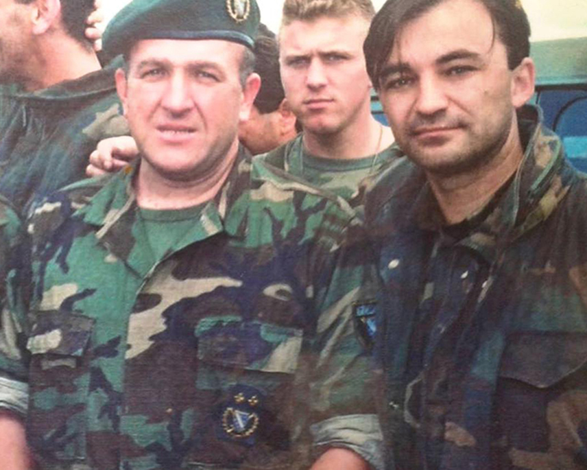 БИЈЕЉИНА, 2. АВГУСТА /СРНА/ - Српски медији приказали су 3. августа 2007. године видео-снимке ратних злочина које су припадници муслиманских и хрватских снага починили над заробљеним српским цивилима и војницима Српске војске Крајине на подручју Баније и Цазинске Крајине.