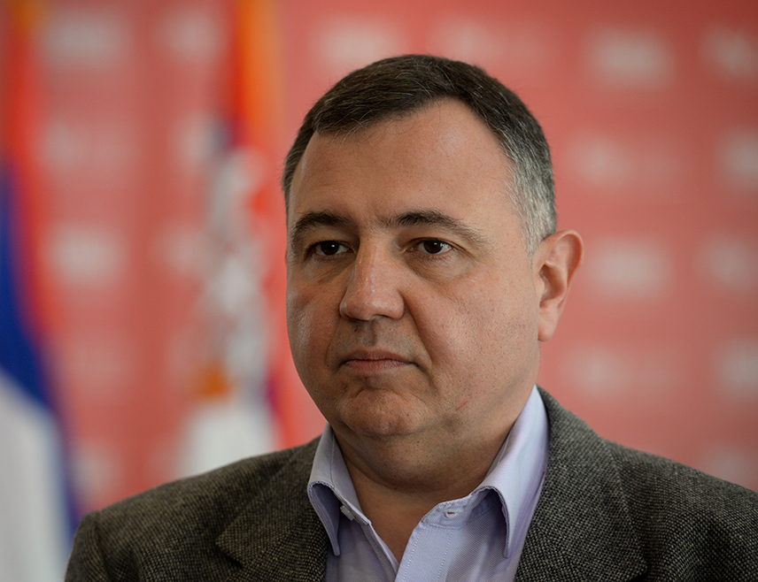 BELGRADE, AUGUST 9 /SRNA/ - Political analyst Dragomir Anđelković has assessed that the letter of the Minister of Foreign Affairs in the Council of Ministers Elmedin Konaković to the members of the Peace Implementation Council /PIC/, the USA and the EU, with the request to keep the OHR in BiH, is the grossest abuse of the Dayton Peace Agreement that is pushing BiH into new problems.