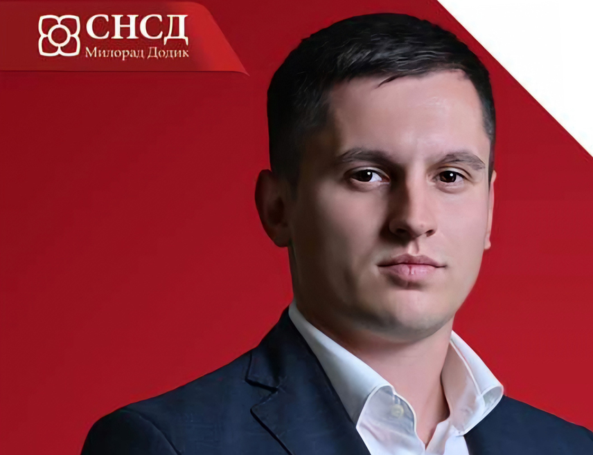 МИЛИЋИ, 10. ОКTОБРА /СРНА/ - Најмлађи одборник у Скупштини општине Милићи Марко Вишковић, који је на локалним изборима освојио највише гласова, најавио је да ће одборнички додатак поклонити породицама лошијег материјалног стања у овој локалној заједници.