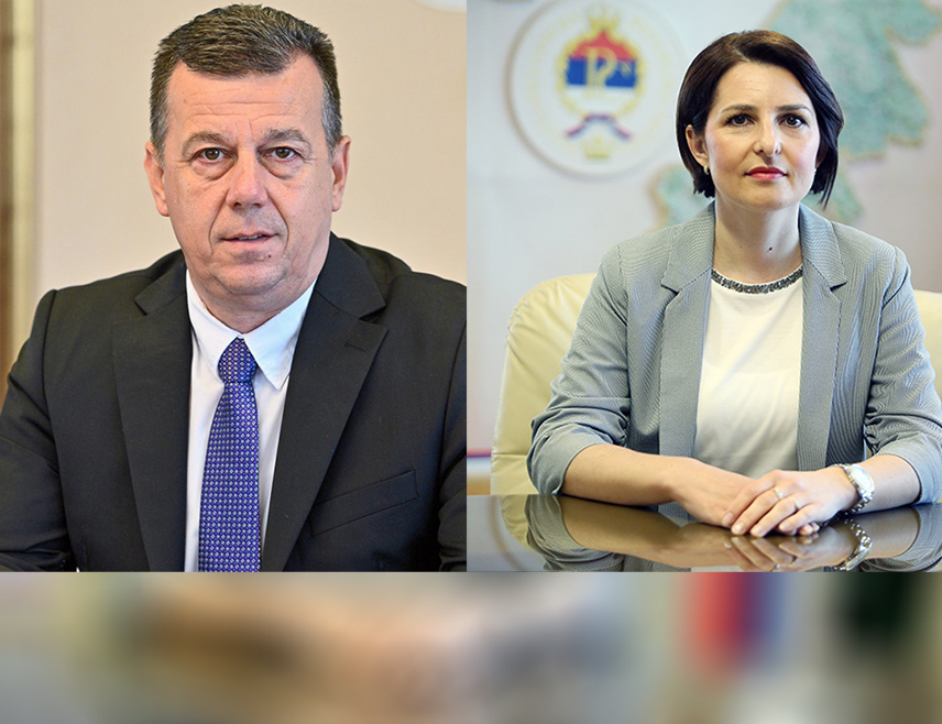 БАЊАЛУКА, 11. НОВЕМБРА /СРНА/ - Милан Дакић и Сузана Гашић данас су напустили ДЕМОС и приступили СНСД, речено је Срни у СНСД-у.