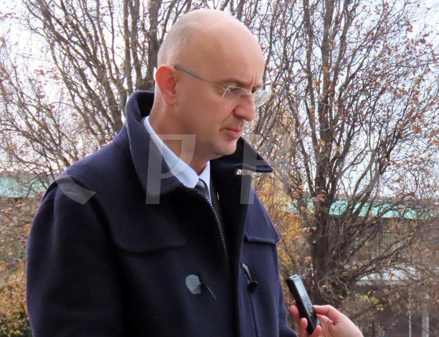 БЕОГРАД, 6. ДЕЦЕМБРА /СРНА/ - Предсједник скупштинске делегације у Парламентарном форуму Србија - Република Српска Срђан Мазалица изјавио је Срни да је један од закључака данашње сједнице у Београду да се убрзају активности на изградњи меморијалних комплекса у Доњој Градини и у Београду, чија је реализација од велике важности за српски народ.