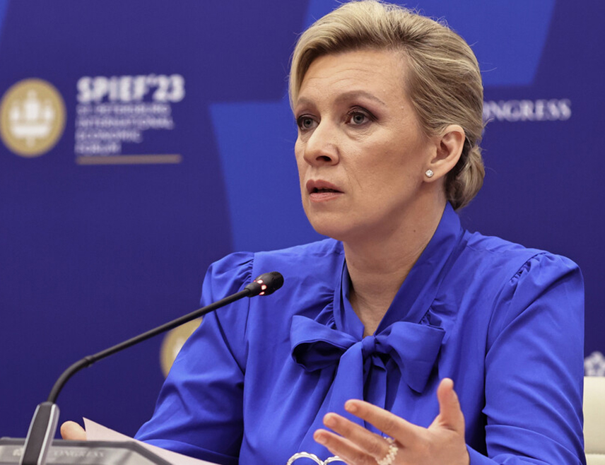 МОСКВА, 11. ДЕЦЕМБРА /СРНА/ - Предсједник Украјине Владимир Зеленски одбацио је позив изабраног предсједника САД Доналда Трампа на примирје јер постизање мира у Украјини није приоритет за Кијев, рекла је портпарол Министарства спољних послова Русије Марија Захарова.