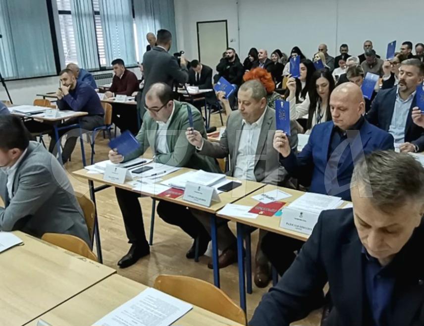 ДОБОЈ, 12. ДЕЦЕМБРА /СРНА/ - Скупштина града Добој у новом сазиву утврдила је пореску стопу за опорезивање непокретности у 2025. години у висини од 0,20 одсто, односно 0,10 одсто за непокретности у којима се непосредно обавља производна дјелатност.