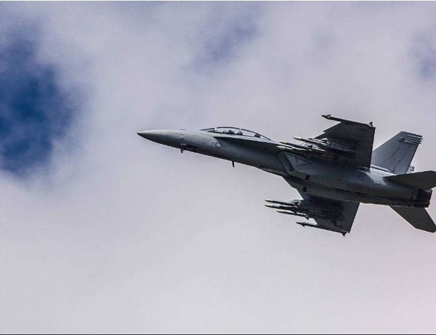 ВАРШАВА, 13. ДЕЦЕМБРА /СРНА - РИА Новости/ - Оперативна команда Оружаних снага Пољске саопштила је да је мобилисала своје ваздухопловство и противваздушну одбрану као одговор на руске ударе у Украјини.