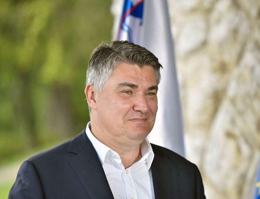 КОПРИВНИЦА, 4. ЈАНУАРА /СРНА/ - Предсједник Хрватске Зоран Милановић рекао је да хрватски војници неће учествовати у рату у Украјини и да ће бити противник свакоме ко то не схвата.