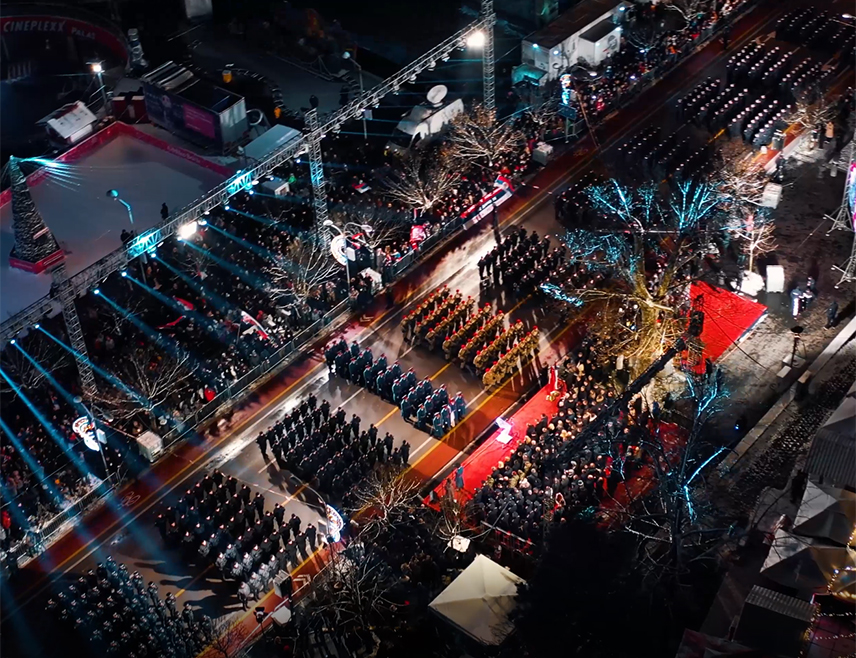 БАЊАЛУКА, 9. ЈАНУАРА /СРНА/ - Република Српска прославља данас 9. јануар - Дан Републике и 33 године постојања под слоганом "За вјечност рођена".