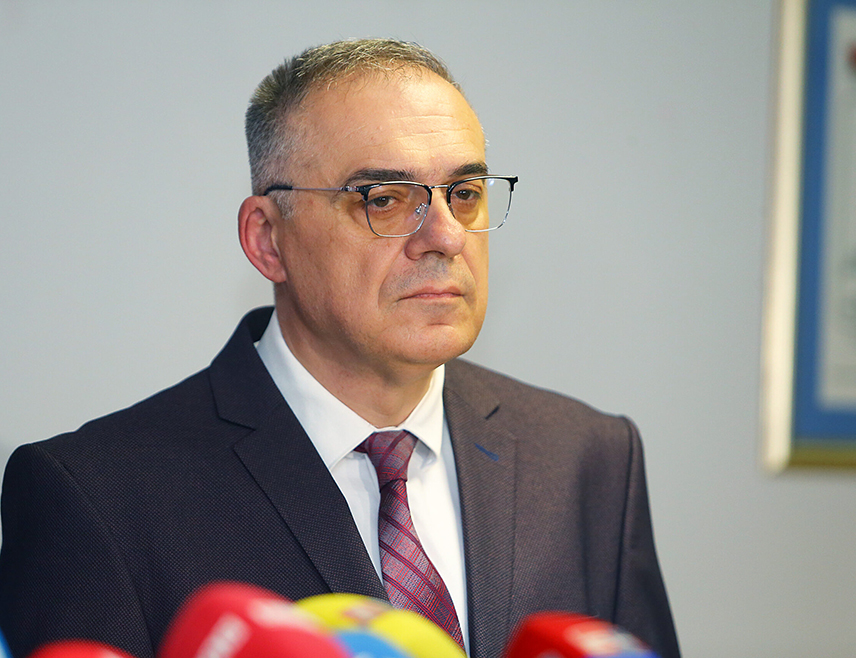 БАЊАЛУКА, 9. ЈАНУАРА /СРНА/ - Предсједник СДС-а Милан Миличевић честитао је грађанима Републике Српске 9. јануар, те истакао да је Дан Републике симбол слободарске традиције, истрајности и снаге српског народа, који се никада није повукао пред изазовима.